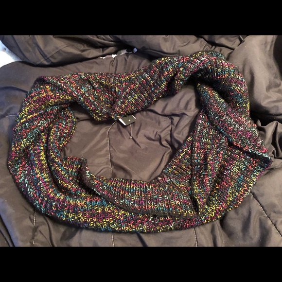 SOLD ON FB - Picture 4 of 4